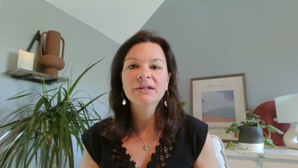 Isabelle Beaugrand face camera, pendant le premier module